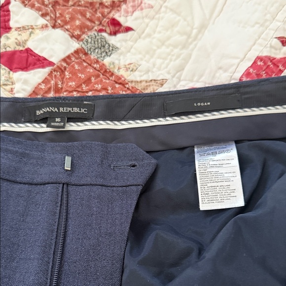 Banana Republic Women’s Navy Pant Suit size 16 - Picture 6 of 7